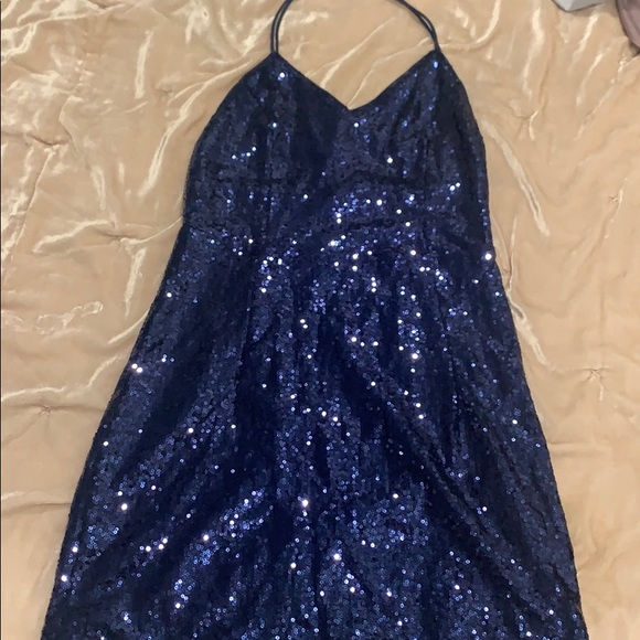 crisscross open back sequin cami dress - Picture 3 of 5